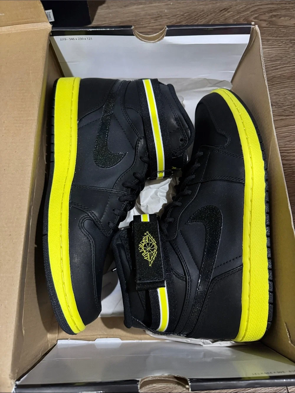 **Air Jordan 1 High Strap